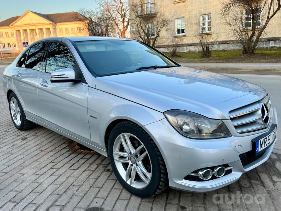 Mercedes-Benz C-Class W204/S204/C204 [restyling] Sedan 4-doors