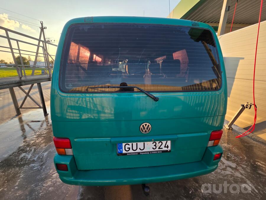 Volkswagen Caravelle T4 Minivan