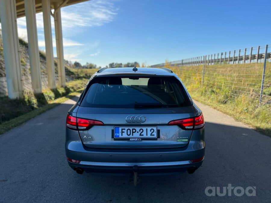 Audi A4 B9 Avant wagon 5-doors