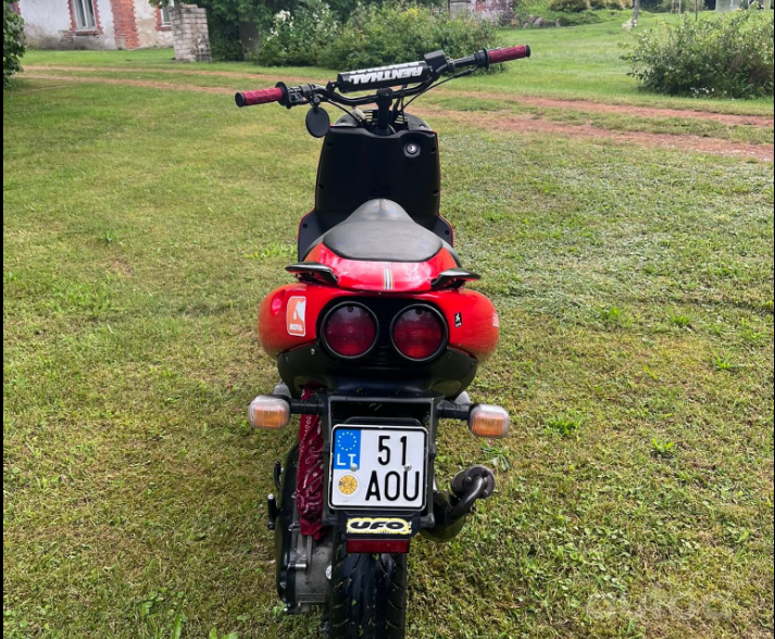 Aprilia SR