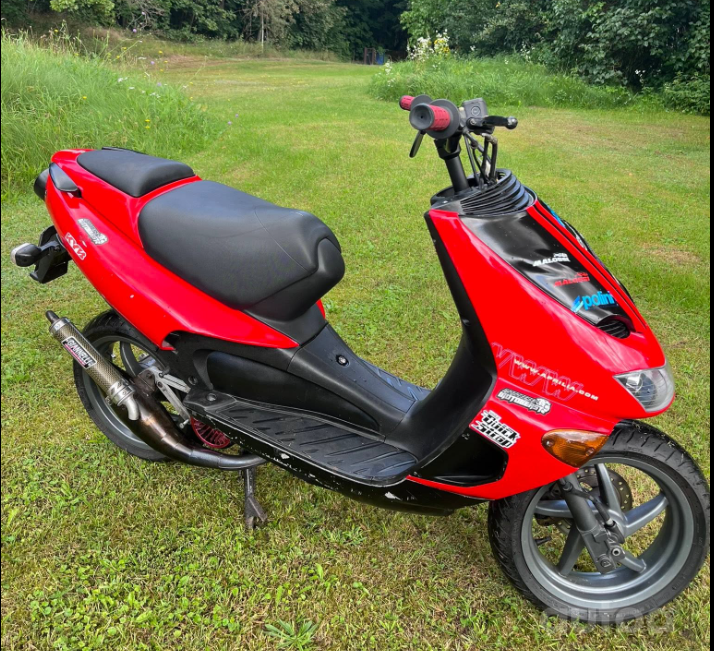 Aprilia SR