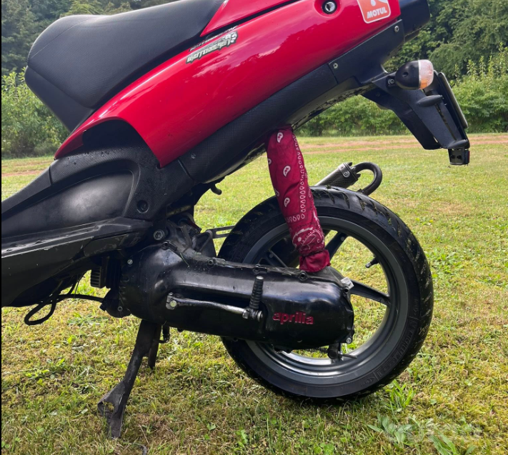 Aprilia SR