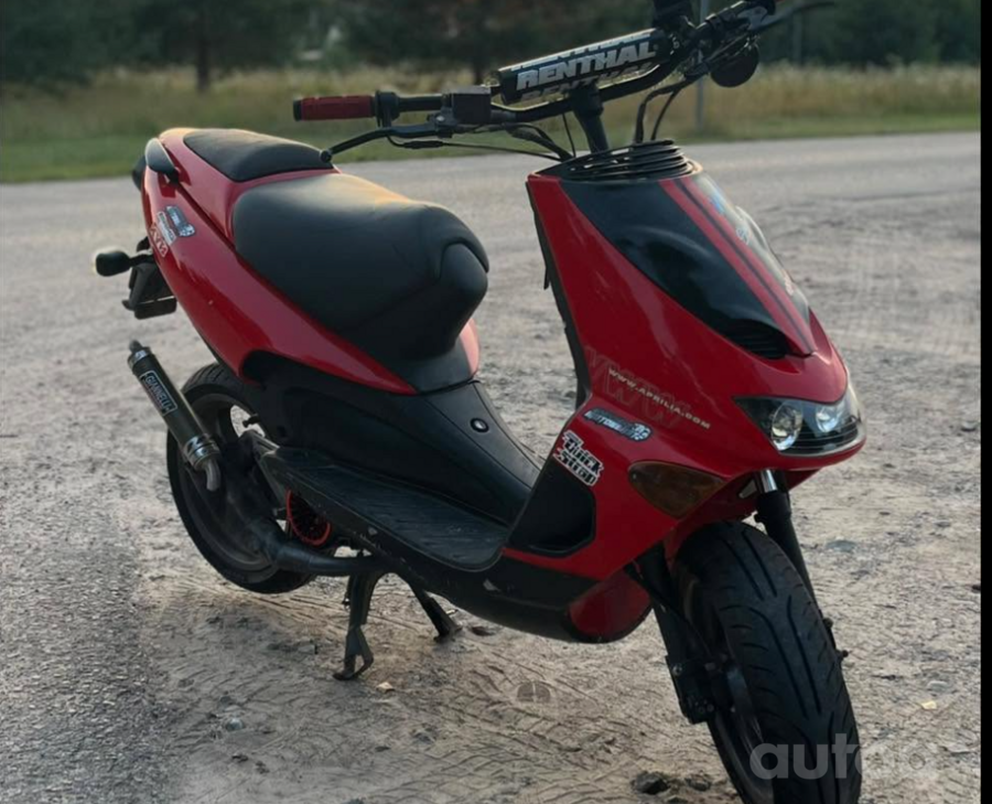 Aprilia SR