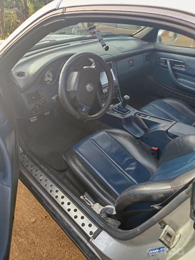 Mercedes-Benz SLK-Class R170 Roadster