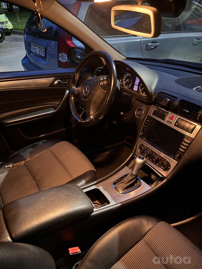 Mercedes-Benz C-Class W203/S203/CL203 [restyling] Sedan 4-doors