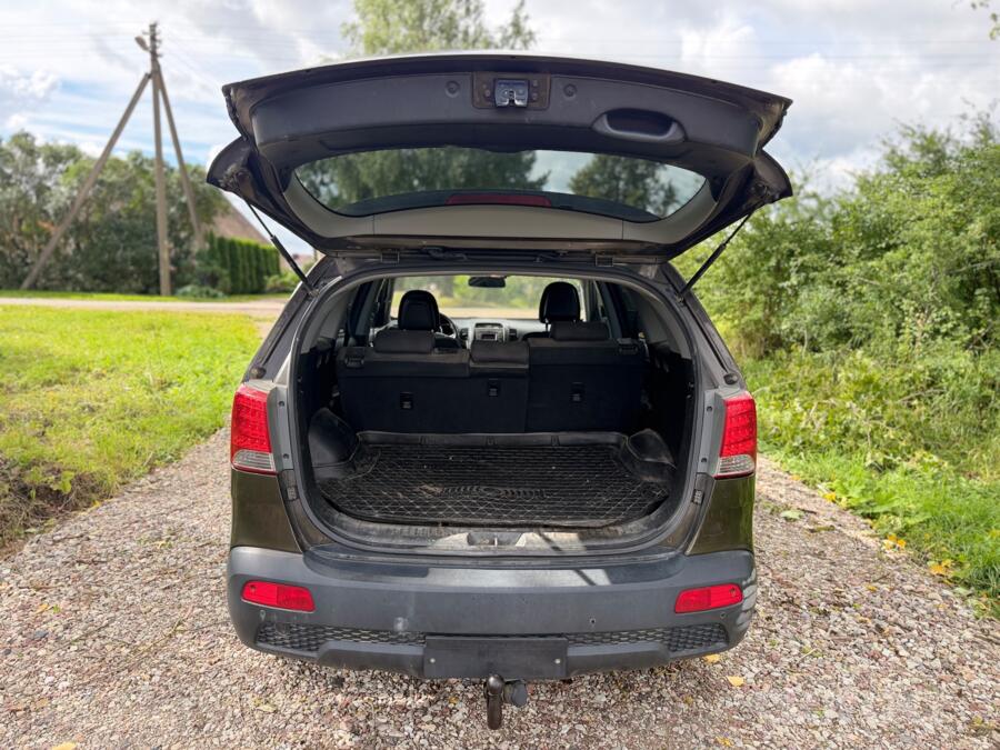 Kia Sorento 2 generation Crossover