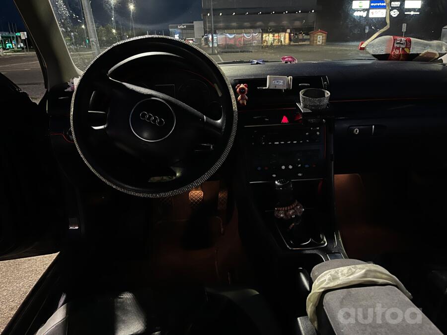 Audi A4 B5 [restyling] Avant wagon 5-doors