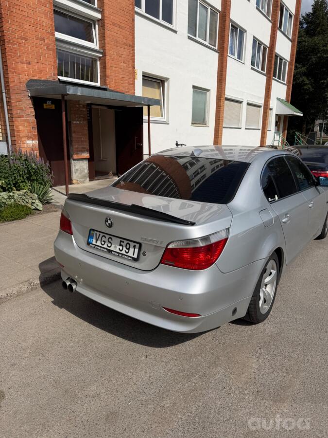 BMW 5 Series E60/E61 Sedan