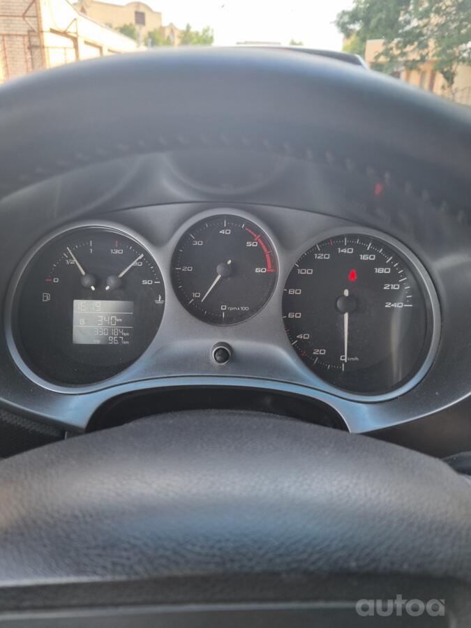 SEAT Leon 2 generation [restyling] Hatchback 5-doors