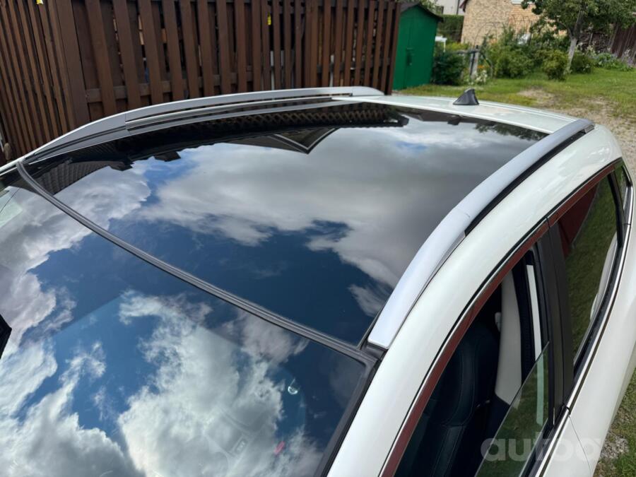 Nissan Qashqai 2 generation Crossover