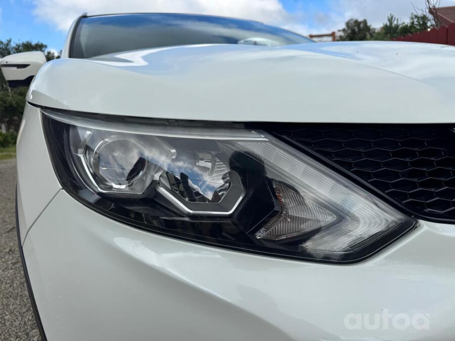 Nissan Qashqai 2 generation Crossover