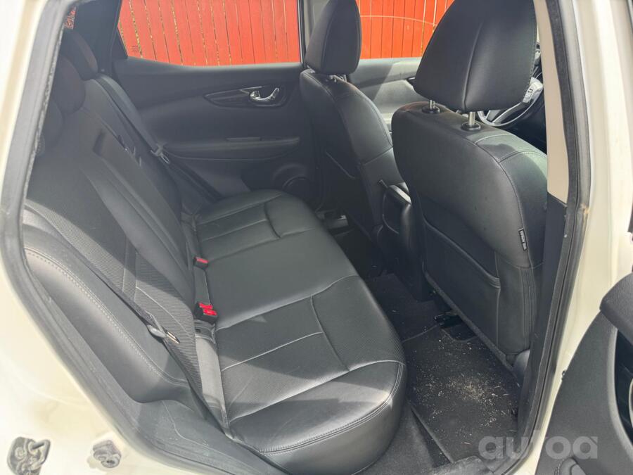Nissan Qashqai 2 generation Crossover