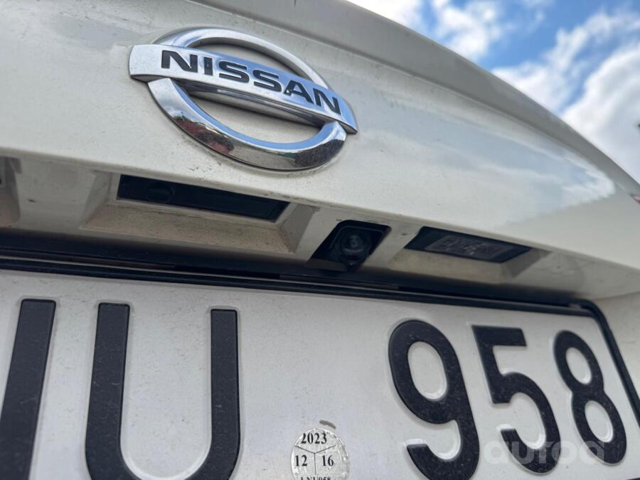 Nissan Qashqai 2 generation Crossover