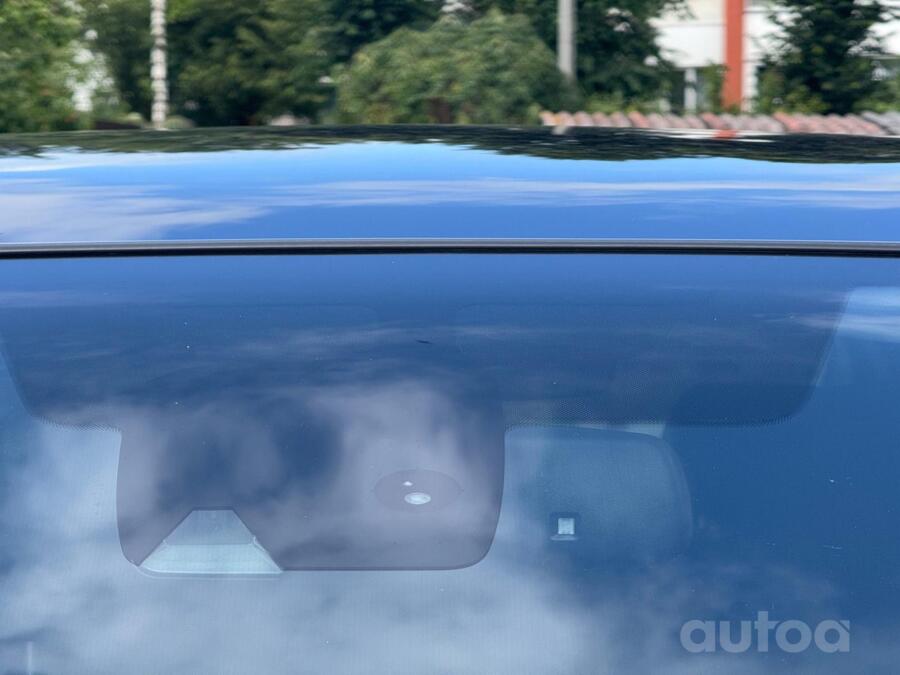 Nissan Qashqai 2 generation Crossover