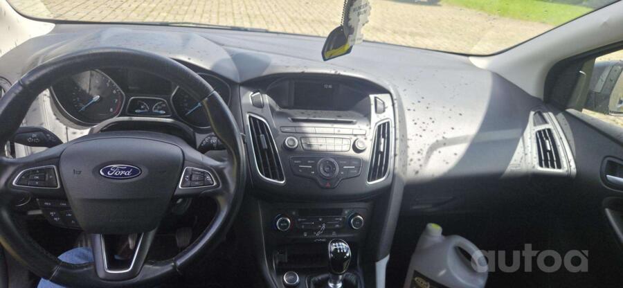 Ford Focus 3 generation [restyling] Hatchback 5-doors