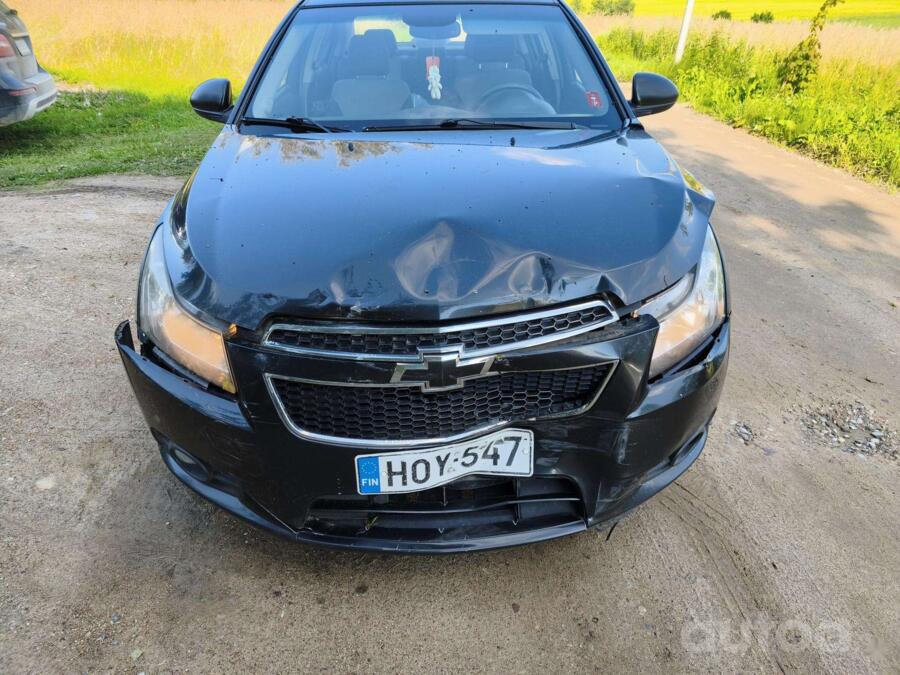 Chevrolet Cruze J300 Sedan