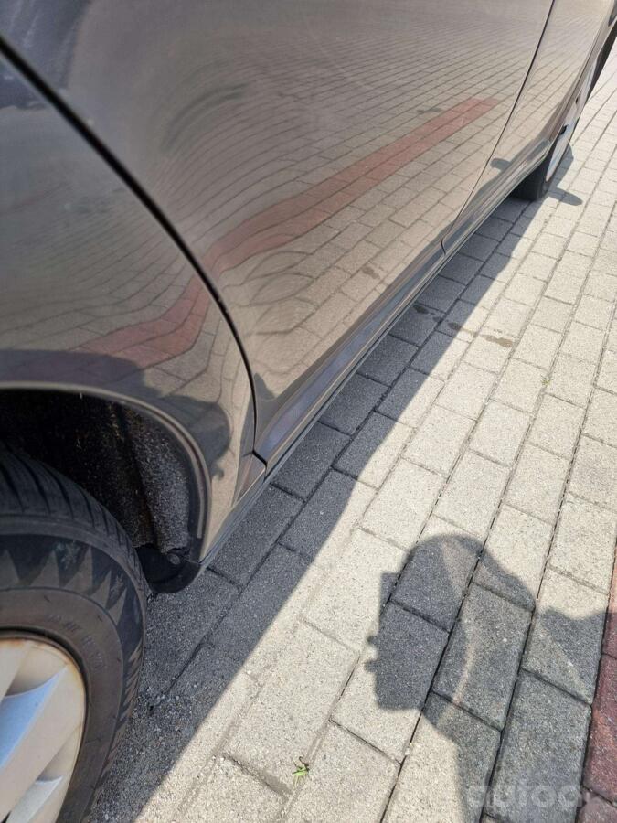 Toyota Avensis 2 generation [restyling] Sedan