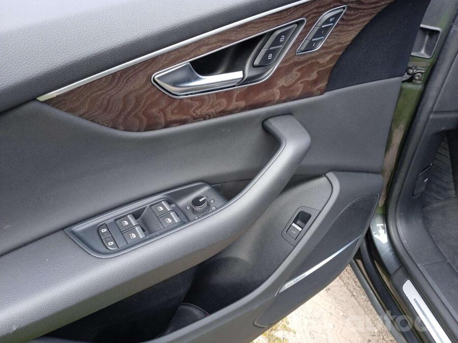 Audi Q8 1 generation Crossover