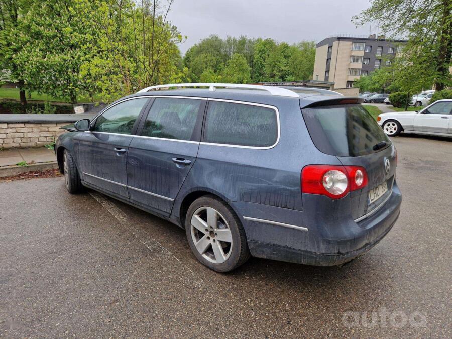Volkswagen Passat B6 wagon 5-doors