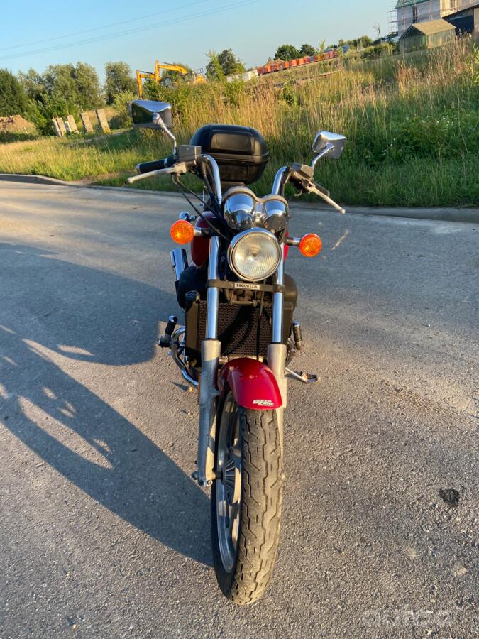 Honda VF