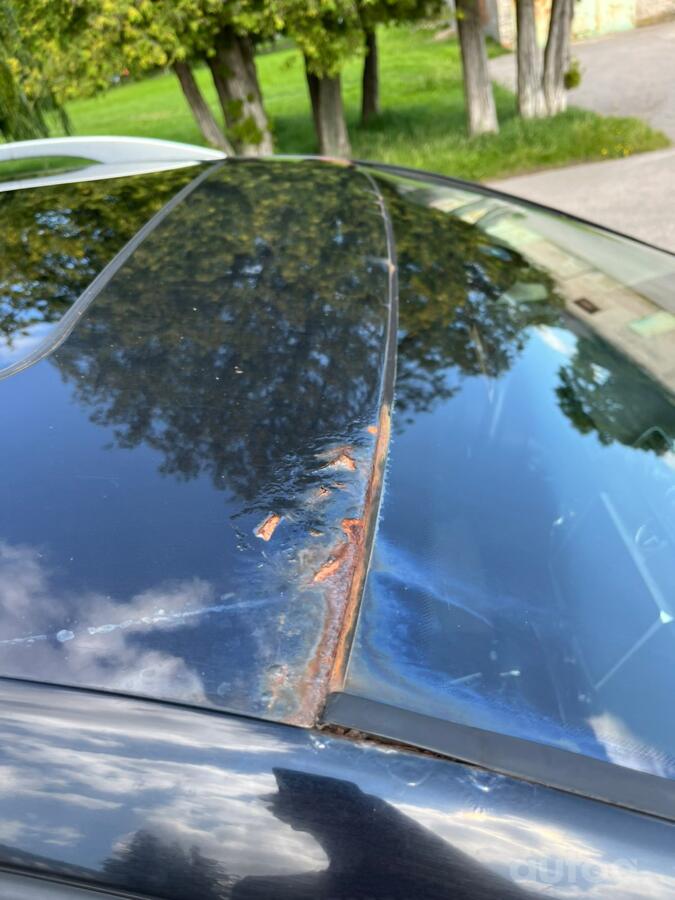 Volkswagen Passat B6 wagon 5-doors