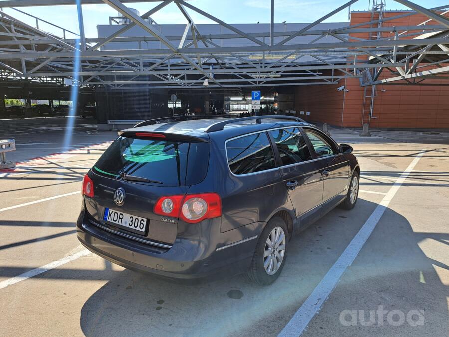 Volkswagen Passat B6 wagon 5-doors