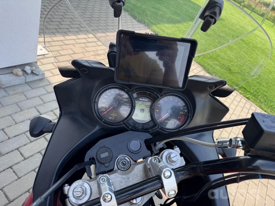 Suzuki V-Strom 650