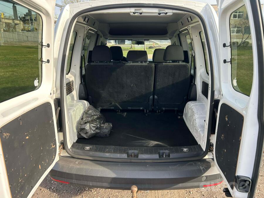Volkswagen Caddy 4 generation Kombi minivan 4-doors