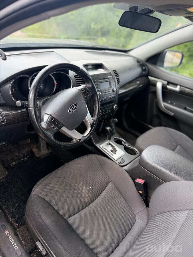 Kia Sorento 2 generation Crossover