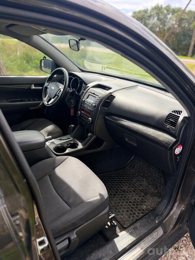 Kia Sorento 2 generation Crossover