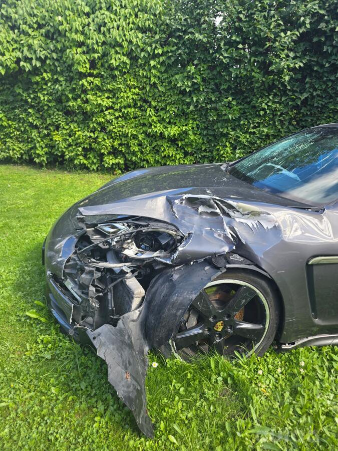 Porsche Panamera 970 [restyling] Liftback