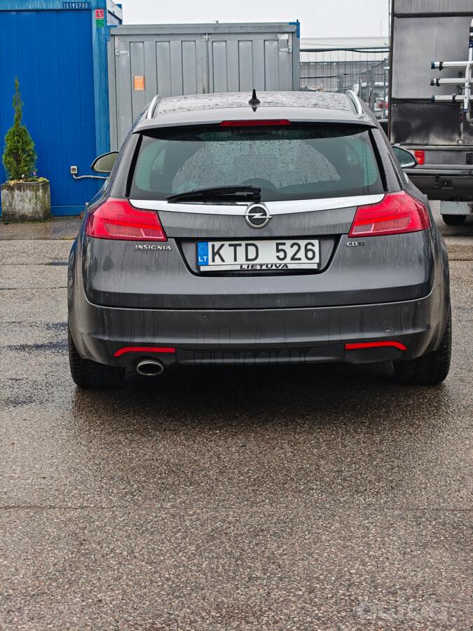 Opel Insignia A Sports Tourer wagon 5-doors