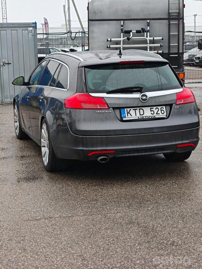 Opel Insignia A Sports Tourer wagon 5-doors
