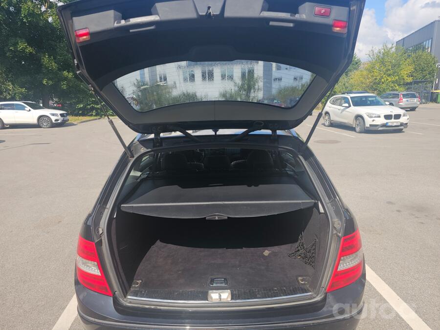 Mercedes-Benz C-Class W204/S204 wagon 5-doors
