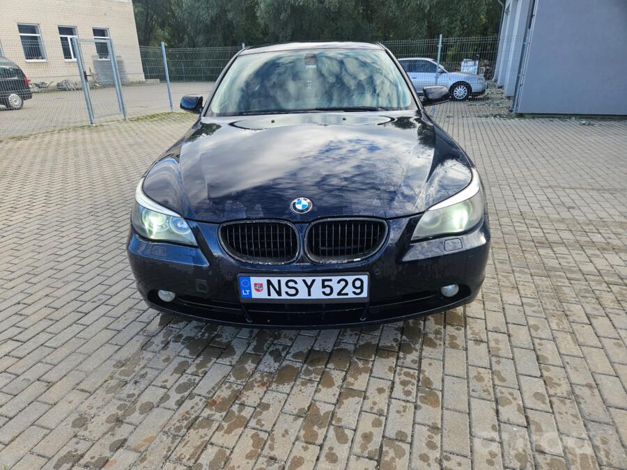 BMW 5 Series E60/E61 Sedan