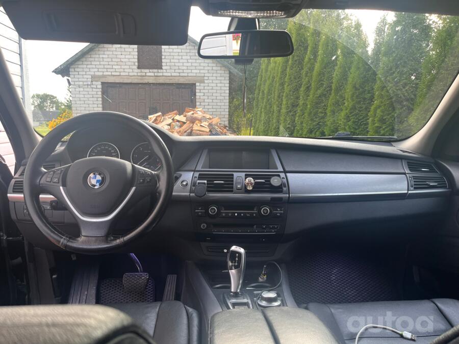 BMW X5 E70 Crossover