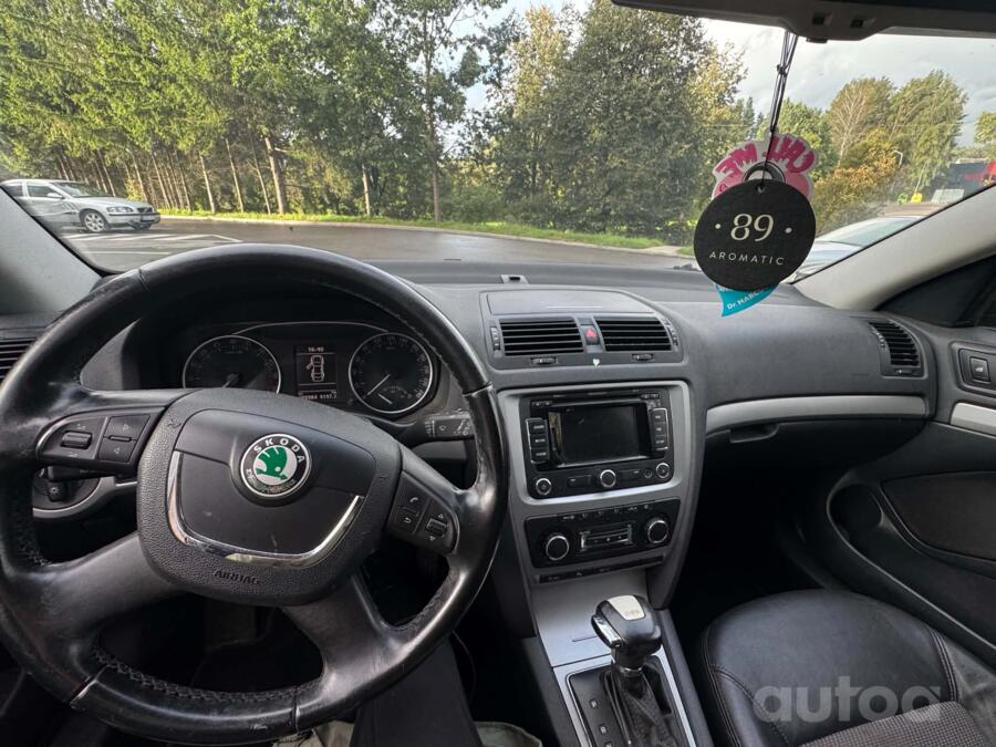 Skoda Octavia 2 generation [restyling] Liftback 5-doors