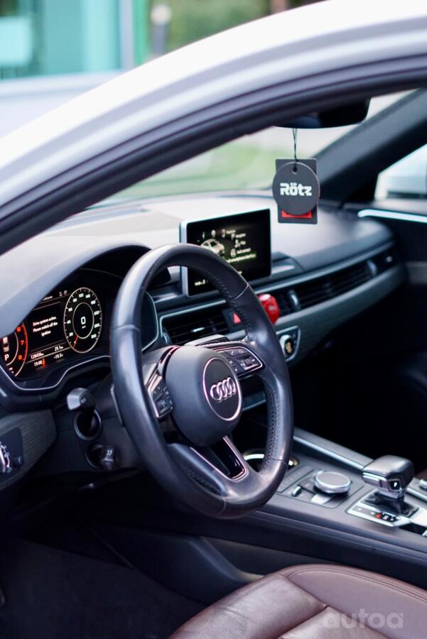 Audi A4 B9 Sedan