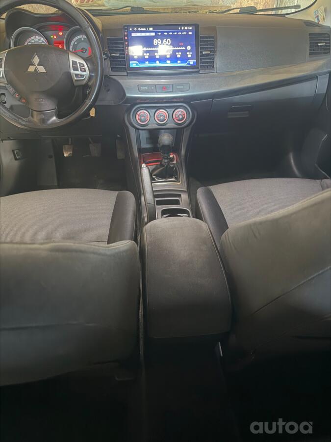Mitsubishi Lancer X Fortis Sedan 4-doors