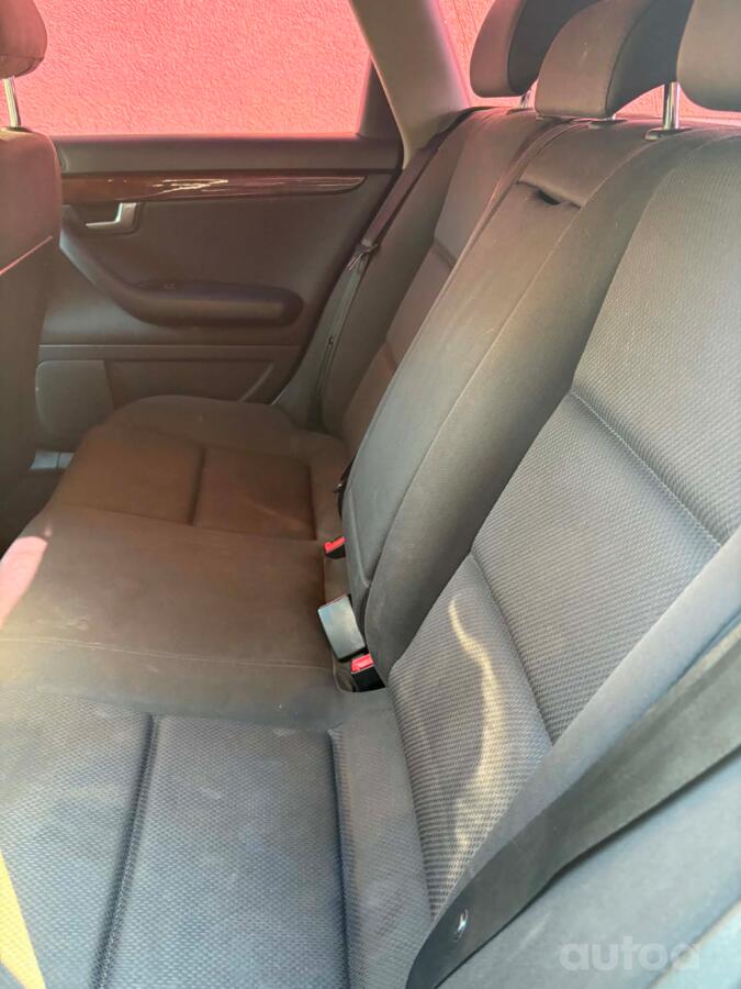 Audi A4 B6 Avant wagon 5-doors