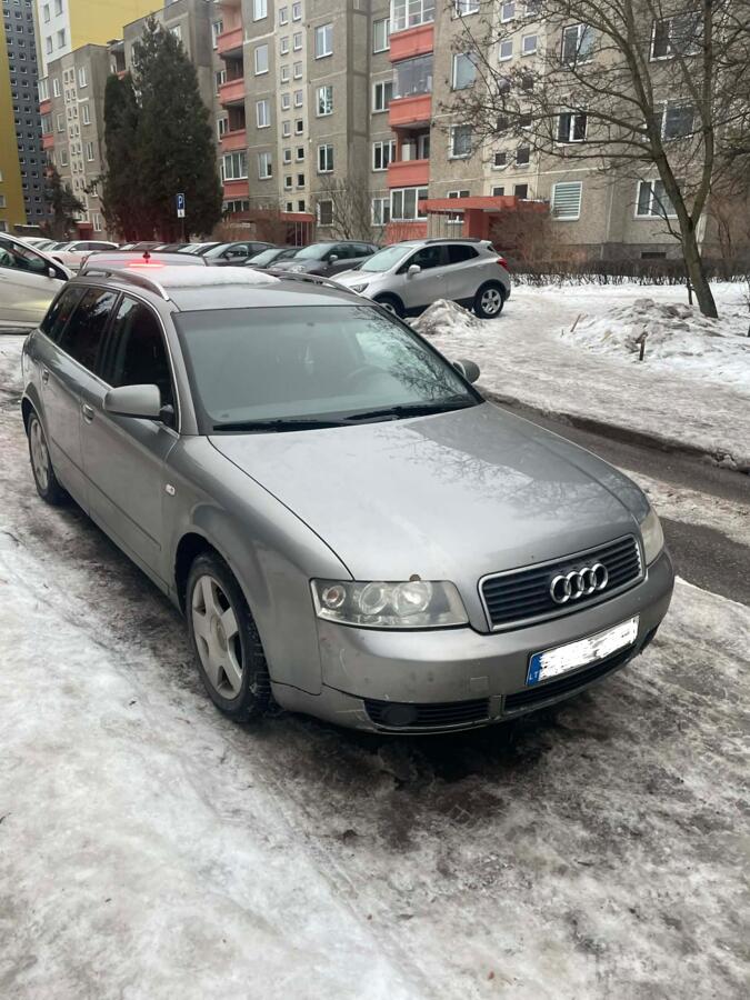 Audi A4 B6 Avant wagon 5-doors