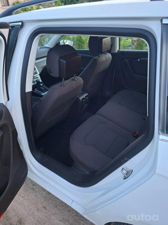 Volkswagen Passat B7 Passat Alltrack (B7)