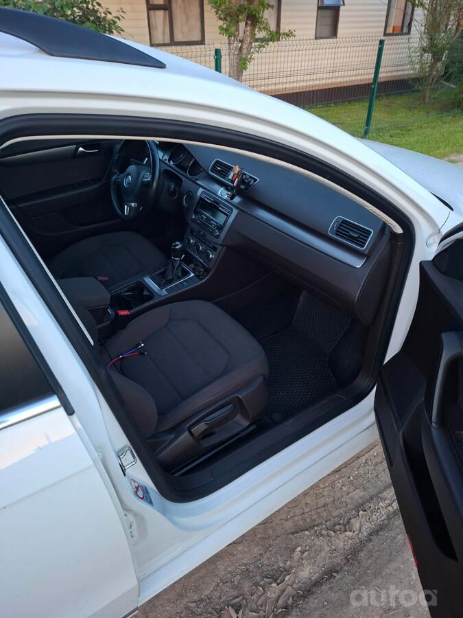 Volkswagen Passat B7 Passat Alltrack (B7)