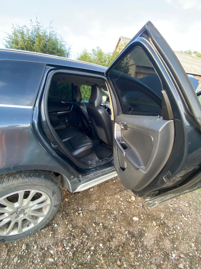 Volvo XC60 1 generation Crossover