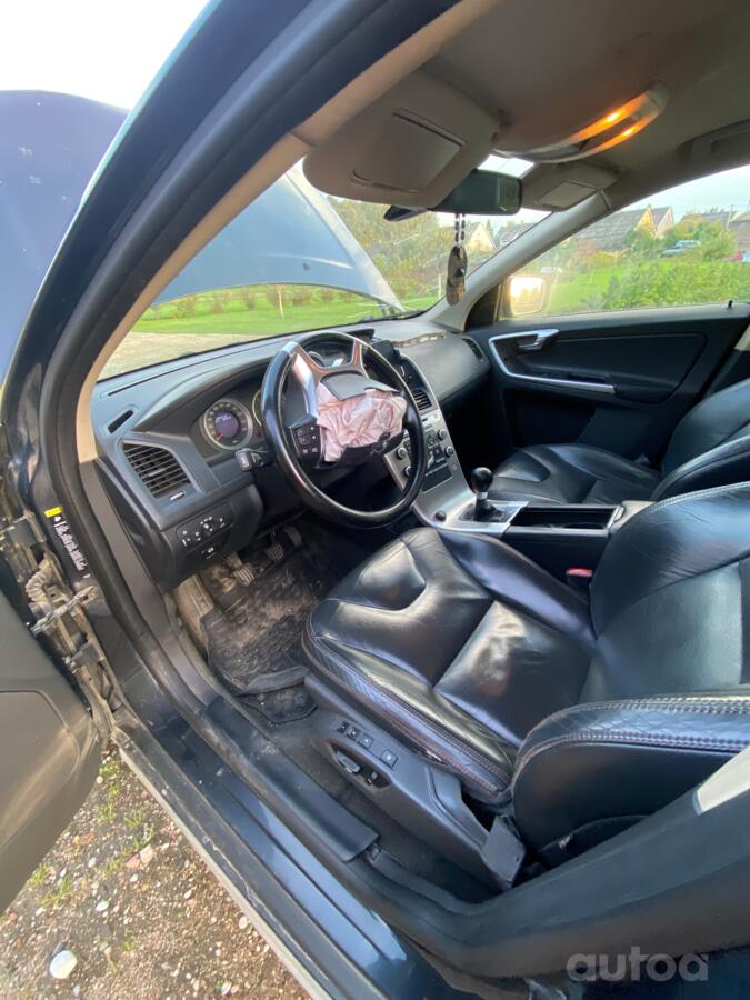 Volvo XC60 1 generation Crossover
