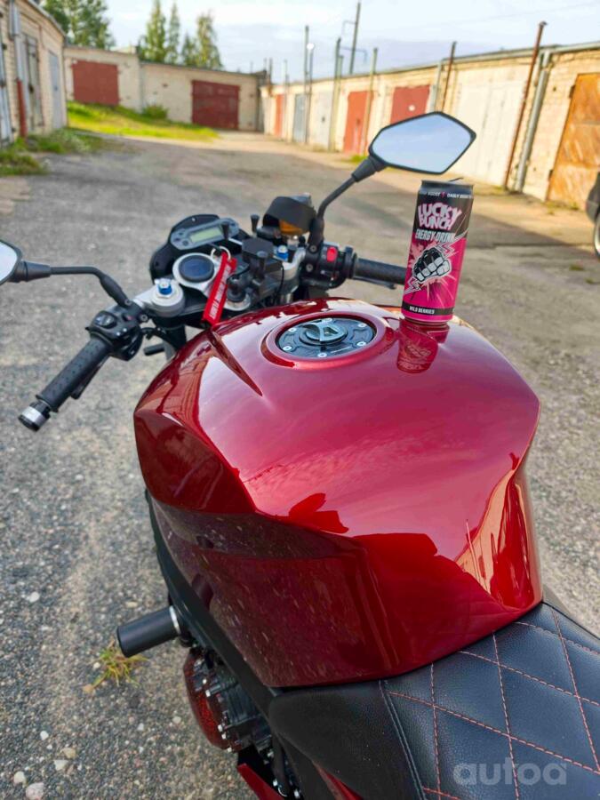 Triumph Daytona
