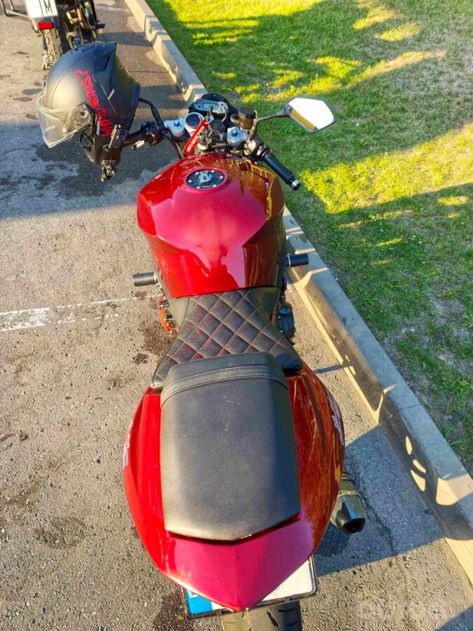 Triumph Daytona