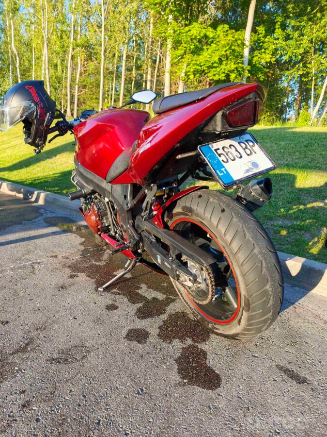 Triumph Daytona