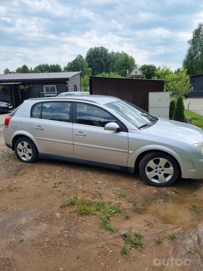 Opel Signum C Hatchback