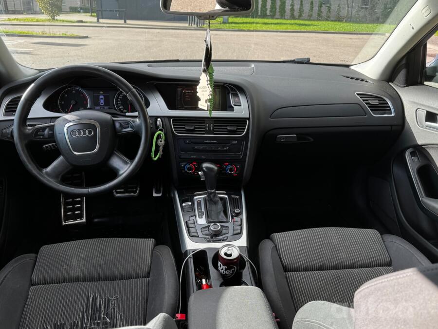 Audi A4 B8/8K Sedan 4-doors